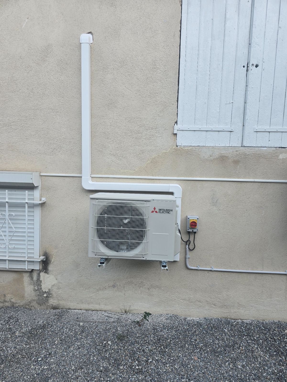 Installation de groupe extérieur Mitsubishi Electric